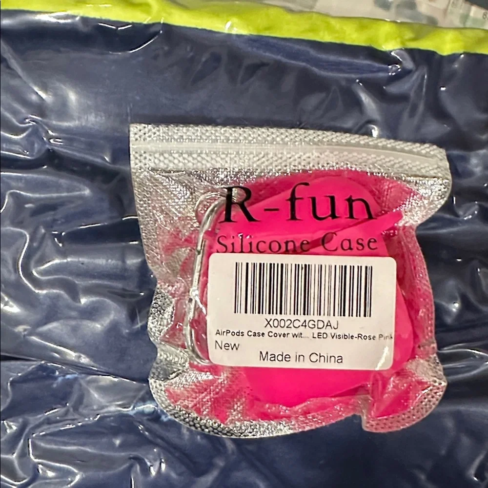 NWT Bright Pink AirPods Case Cover with key chain‎